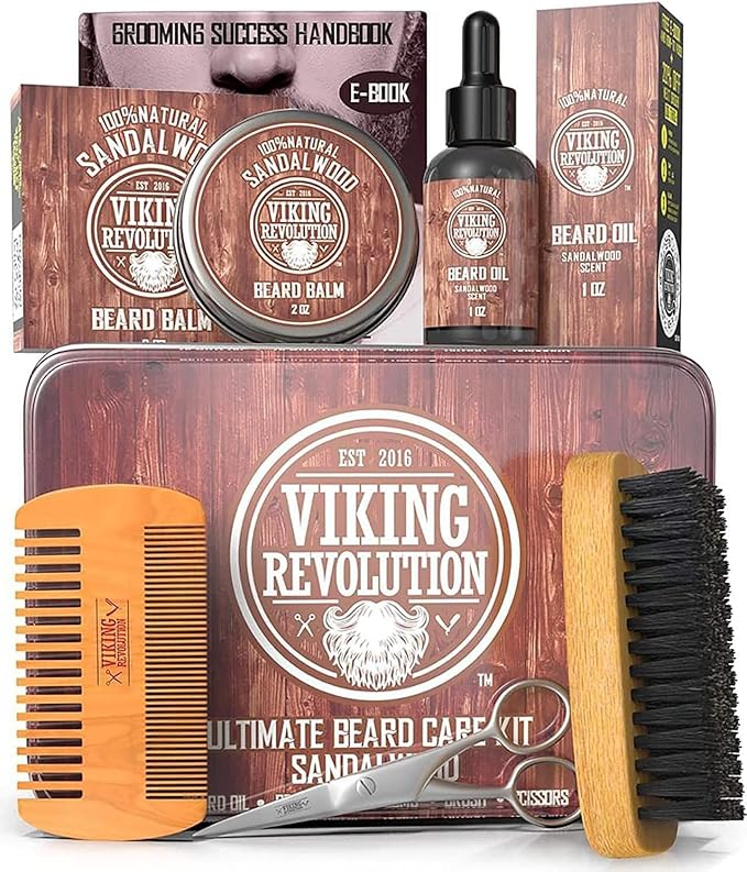 Viking Revolution Kit de Barba y Bigote Para Hombre - Juego Champú, Cepillo Cerdas de Jabalí, Peine de Madera, Bálsamo de Sándalo, Aceite, Tijeras
