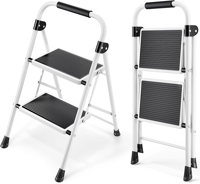 KINGRACK Escalera de 2 escalones, Escalera Plegable con Pedal Antideslizante y Ancho,pequeña con asa, Acero Resistente, Escalera Ligera y portátil, Color Blanco